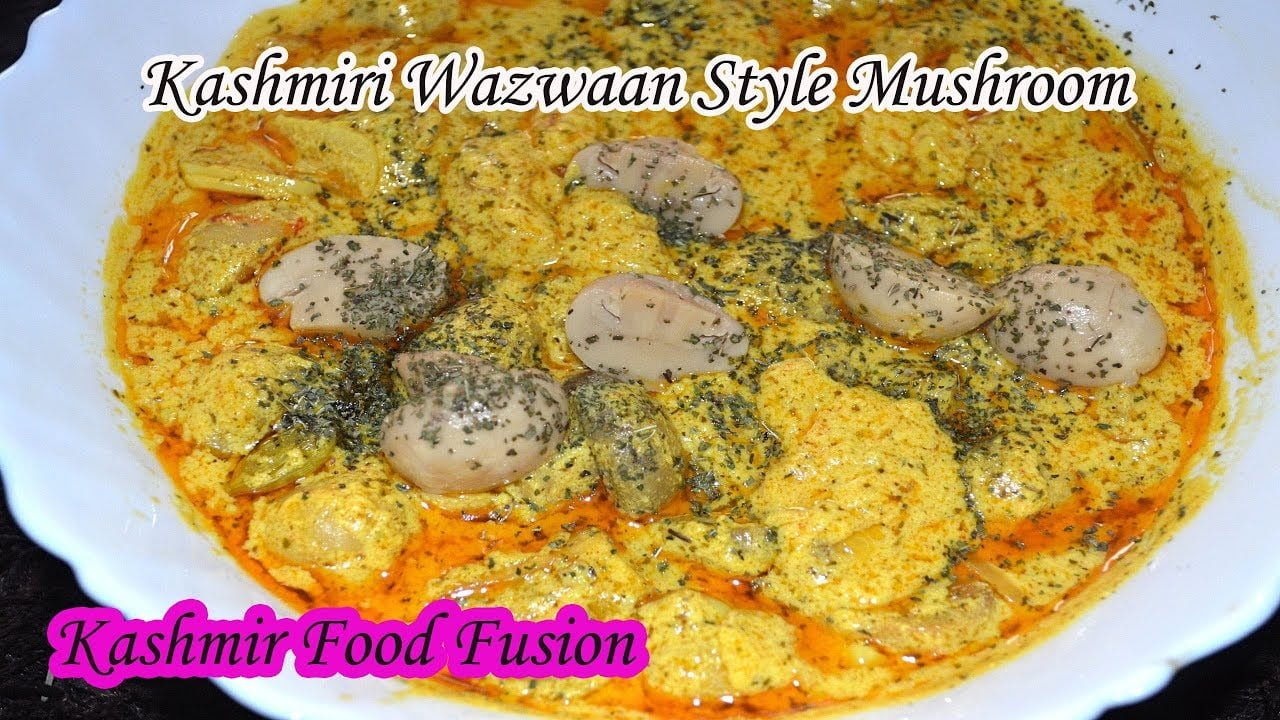 Kashmiri wazwaan style Mushroom || Mushroom Yakhni ||  مشروم يكھني || Kashmir Food Fusion