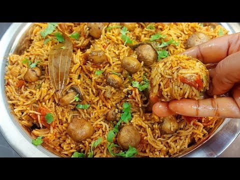 Sunday speciala காளான் பிரியாணி இப்படி masala அரைத்து செய்ங்க! Quick Mushroom Biryani|Easy Lunch Box